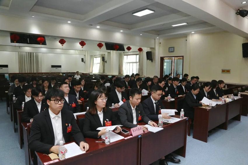 640.webp (1) 640.webp (1)