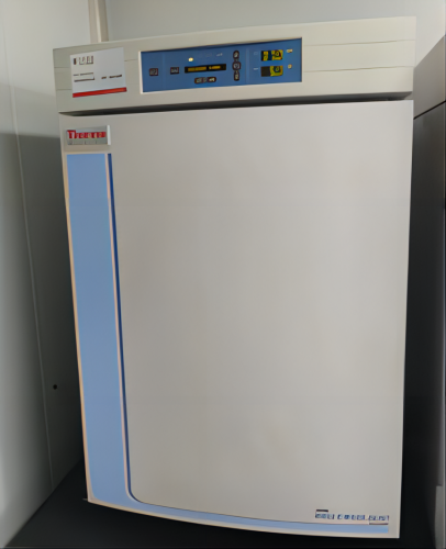 二氧化碳细胞培养箱(1)
